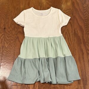 Wonder Nation tiered dress. Size 4T. EUC.
